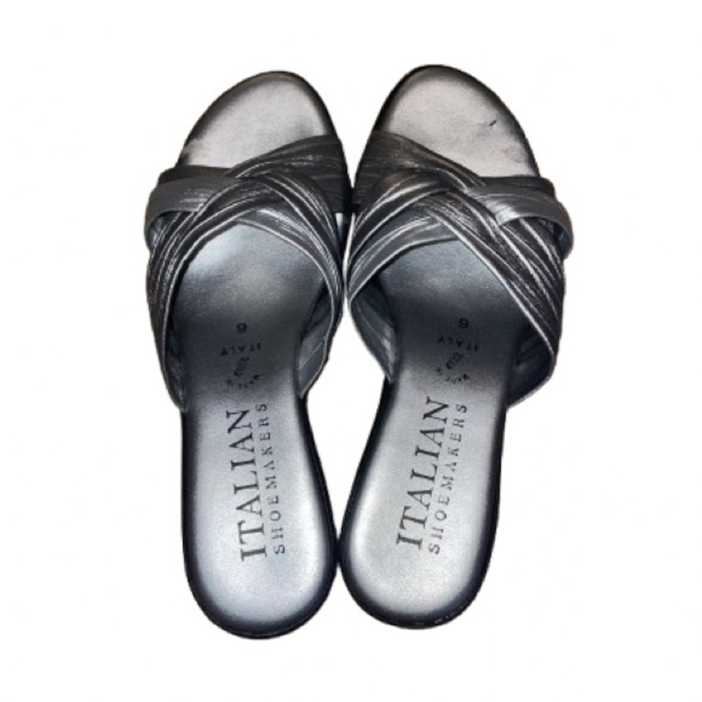 Italian Shoemakers Women’s Saylor Wedge Sandal – Size 6